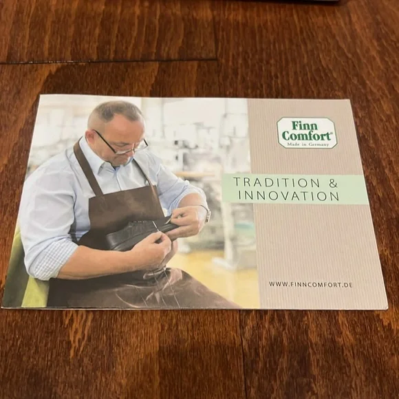 Finn Comfort Women’s Soho-S Leather Sneaker - Picture 13 of 13